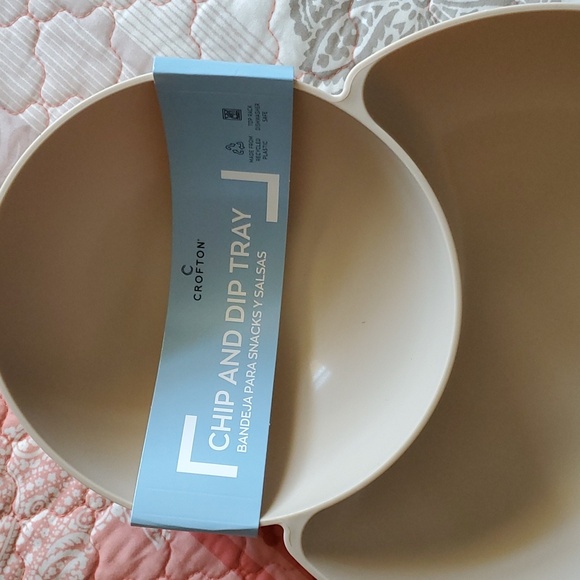 Crofton Chip & Dip Tray Bowls - Picture 3 of 6